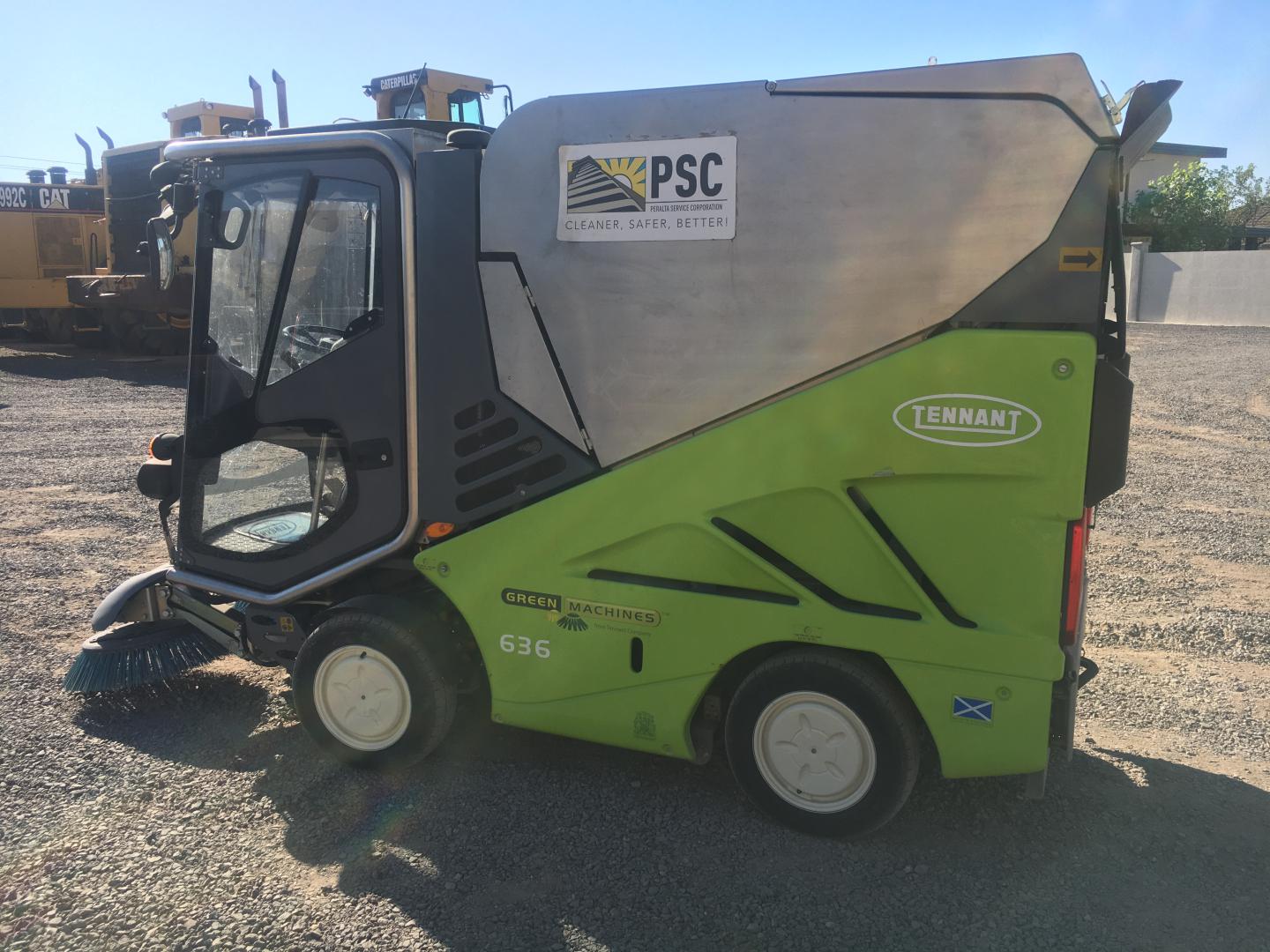 ./imagenes/INVOICE/2019/16872/BARREDORA TENNANT GREEN MACHINE (5).JPG